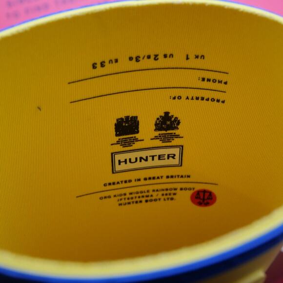 NEW Hunter Kids First Classic Yellow Wiggle Rainbow Rain Boots Big Kids 2 - Picture 6 of 9